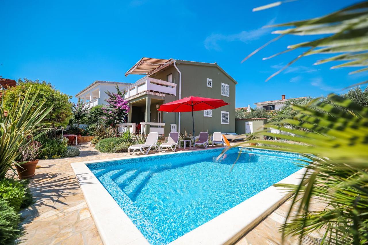 Villa Goga Vir Luaran gambar