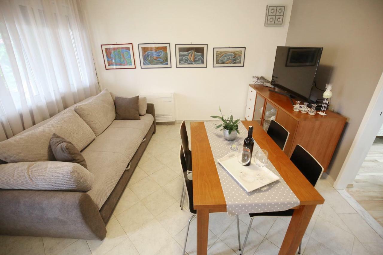 Villa Goga Vir Luaran gambar